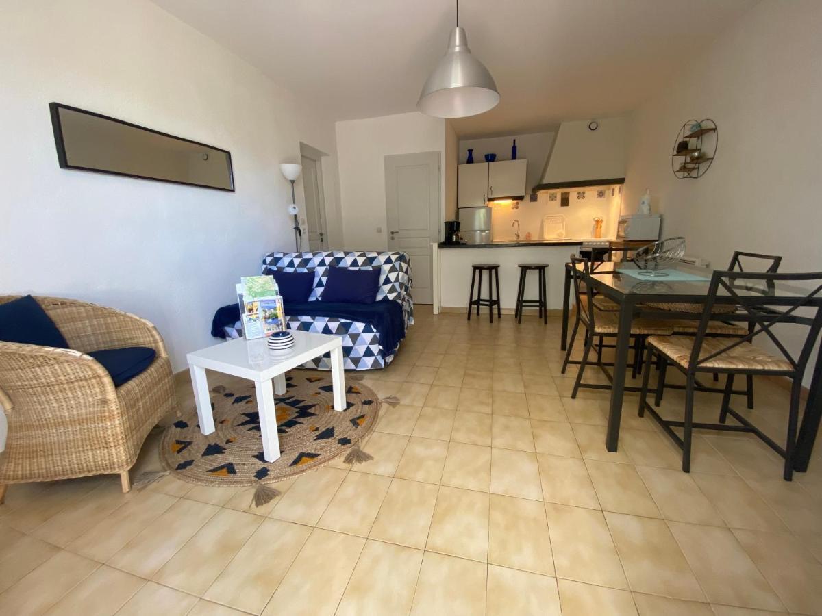 Gites Le Mas Du Vieux Chene Salavas Dış mekan fotoğraf